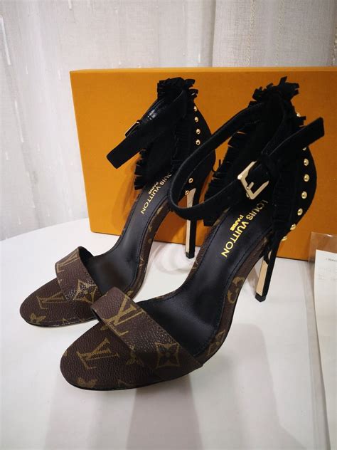 louis vuitton heels bachelor|More.